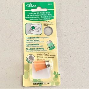 Clover Flexible Fit Thimble Small - Made in Japan